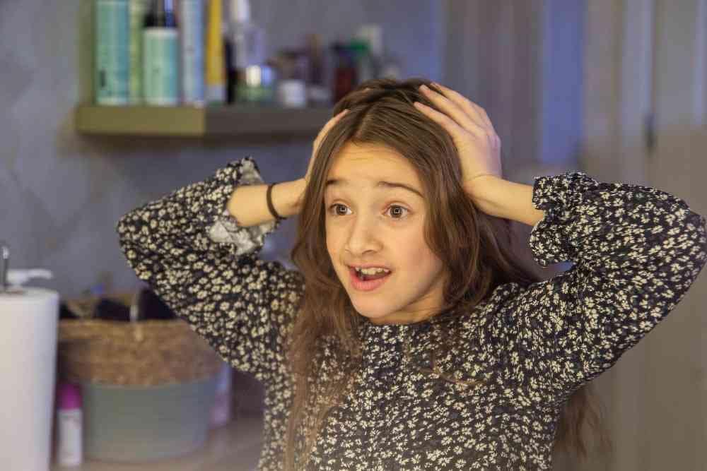 How to Stop Hair Fall in Teenage Girls Naturally. Hair Fall Reasons in Teenage Girls in India