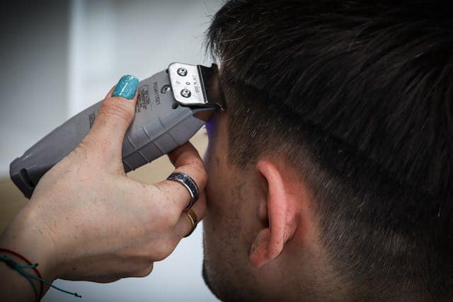 You are currently viewing How to Use  Trimmer Like a Pro: Step-by-Step Grooming Guide