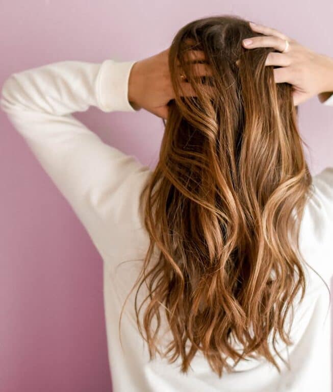 You are currently viewing The Advantages & Disadvantages of Anti-Dandruff  Shampoos